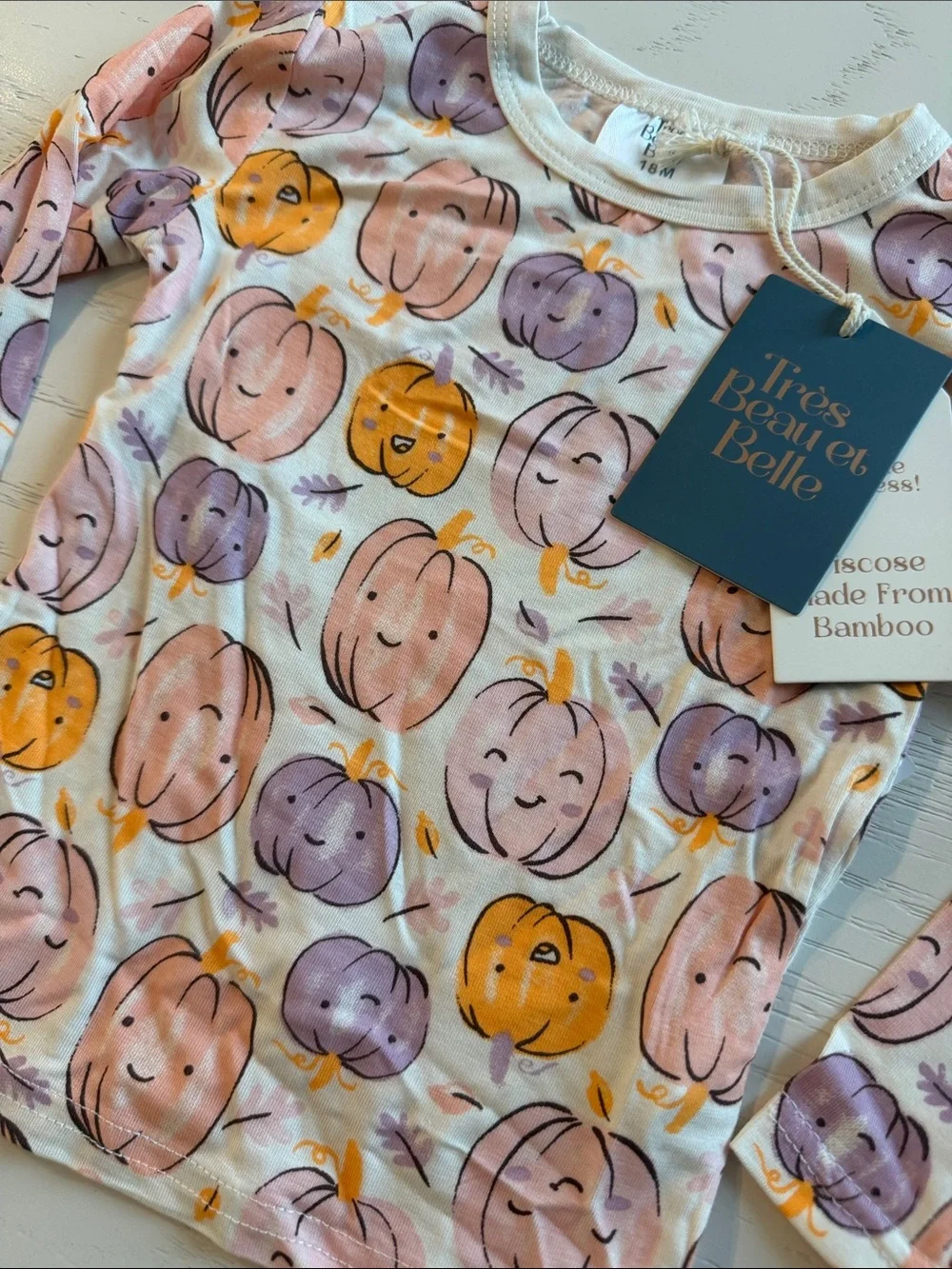 Tres Beau et Belle Pink Pumpkins Bamboo Pajama Set Socks 18 24 months 3T 4T